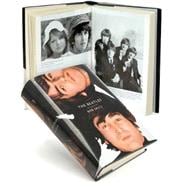 Beatles : The Biography